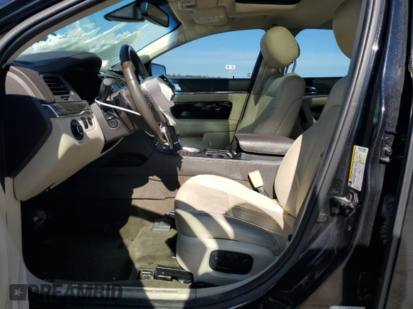 2014 Lincoln MKS z VIN 1LNHL9DK3EG606655, wystawiony jako Copart lot #42008655 z przebiegiem 100 886 mil mil oraz Szkoda całkowita • Salvage title. Historia ofert i sprzedaży dostępna na DreamBid. Obrazek 7.