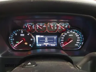 2015 Chevrolet Silverado 1500 LT with VIN 1GCVKREC5FZ175730, listed as a IAAI auction lot 41569809 with 200,755 mi miles. Bid and sale history available at carsss.com. Image 7.