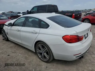 2017 BMW 4 Series 430i z VIN WBA4F7C55HG786295, wystawiony jako Copart lot #53821775 z przebiegiem Nie podano mil oraz Tytuł czysty. Historia ofert i sprzedaży dostępna na DreamBid. Obrazek 2.