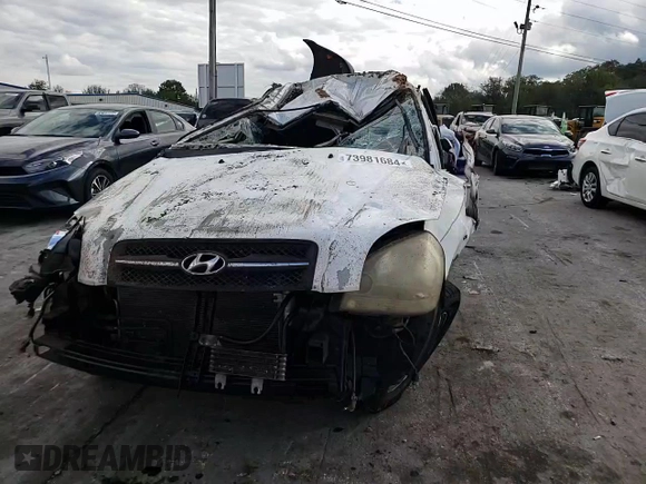 2007 Hyundai Tucson SE with VIN KM8JN12D77U631936, listed as a Copart auction lot 73981684 with 0 mi miles and Non Repairable. Bid and sale history available at carsss.com. Image 12.