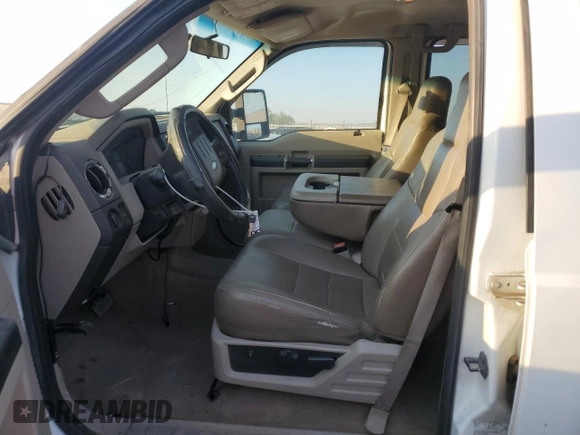 2008 Ford F-250 XL with VIN 1FTSW21R78ED64009, listed as a Copart auction lot 61823275 with 179,518 mi miles and Salvage title. Bid and sale history available at DreamBid. Image 7.
