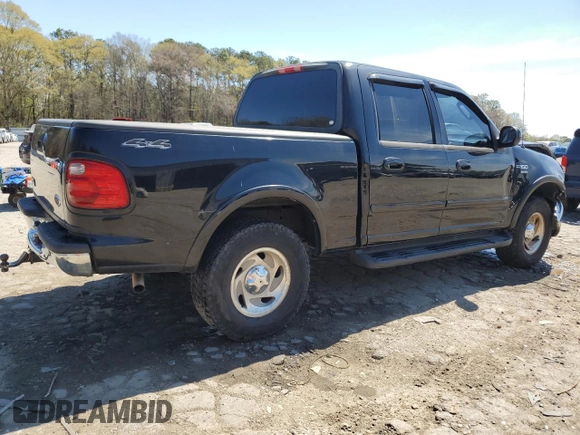 2003 Ford F-150 XLT with VIN 1FTRW08L63KB47470, listed as a Copart auction lot 50400055 with 223,859 mi miles and Salvage Title. Bid and sale history available at carsss.com. Image 3.