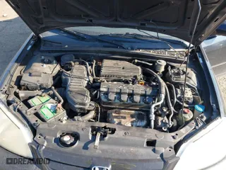 2002 Honda Civic EX with VIN 2HGES26842H549564, listed as a IAAI auction lot 41449790 with 137,844 mi miles. Bid and sale history available at carsss.com. Image 10.