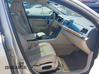 2009 Lincoln MKS with VIN 1LNHM94R39G624203, listed as a IAAI auction lot 42036763 with 177,902 mi miles. Bid and sale history available at carsss.com. Image 5.