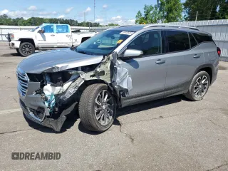 2024 GMC Terrain SLT z VIN 3GKALPEG8RL401553, wystawiony jako Copart lot #55940685 z przebiegiem 5 934 mil mil oraz Szkoda całkowita • Salvage title. Historia ofert i sprzedaży dostępna na DreamBid. Obrazek 1.