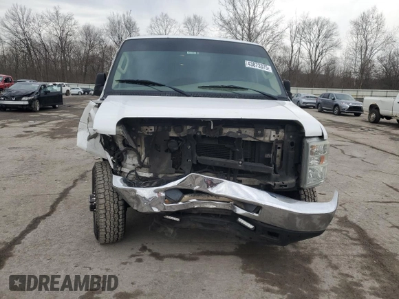 2008 Ford Econoline Passenger XL with VIN 1FBNE31L48DA80204, listed as a Copart auction lot 43873375 with 181,378 mi miles and Salvage Title. Bid and sale history available at carsss.com. Image 5.