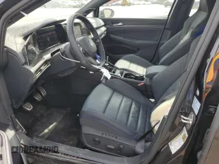 2024 Volkswagen Golf z VIN WVWFB7CD8RW123941, wystawiony jako Copart lot #59147474 z przebiegiem 7 532 mil mil oraz Szkoda całkowita • Salvage title. Historia ofert i sprzedaży dostępna na DreamBid. Obrazek 7.