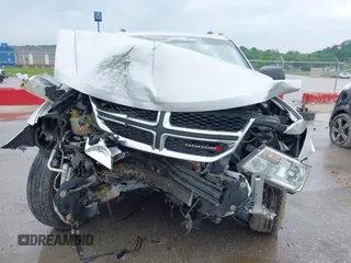 2013 Dodge Journey Canada Value z VIN 3C4PDCABXDT563439, wystawiony jako IAAI lot #42227899 z przebiegiem 213 199 mil mil oraz . Historia ofert i sprzedaży dostępna na DreamBid. Obrazek 11.