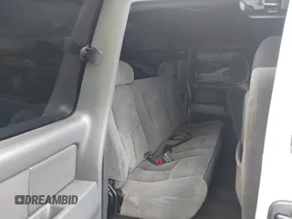 2005 Chevrolet Silverado 1500 LS with VIN 2GCEC19T651252136, listed as a IAAI auction lot 41579633 with 178,625 mi miles and . Bid and sale history available at DreamBid. Image 8.
