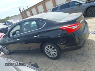 2019 Nissan Sentra S z VIN 3N1AB7AP6KY431618, wystawiony jako IAAI lot #42168154 z przebiegiem 117 492 mil mil oraz . Historia ofert i sprzedaży dostępna na DreamBid. Obrazek 13.
