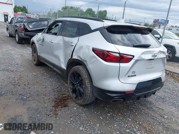 2020 Chevrolet Blazer RS с VIN 3GNKBERS5LS665291, выставлен на аукционе IAAI как лот 42709126 с пробегом 143 907 миль миль и . История ставок и продаж доступна на DreamBid. Изображение 3.