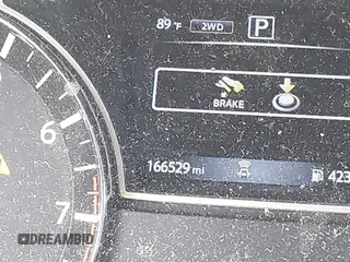 2018 Nissan Pathfinder SV с VIN 5N1DR2MM5JC659087, выставлен на аукционе IAAI как лот 42491498 с пробегом 166 529 миль миль и . История ставок и продаж доступна на DreamBid. Изображение 15.