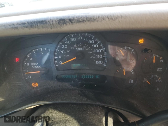 2005 Chevrolet Avalanche LS with VIN 3GNEC12Z45G248308, listed as a Copart auction lot 49889045 with 238,969 mi miles and Salvage Title. Bid and sale history available at DreamBid. Image 9.