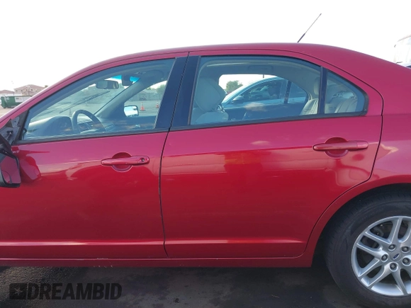 2012 Ford Fusion S with VIN 3FAHP0GA4CR335415, listed as a IAAI auction lot 41425408 with 207,386 mi miles. Bid and sale history available at carsss.com. Image 14.