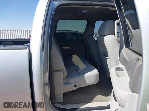 2012 GMC Sierra 1500 SLE with VIN 3GTP1VE02CG161922, listed as a IAAI auction lot 42068902 with 222,624 mi miles and . Bid and sale history available at DreamBid. Image 8.