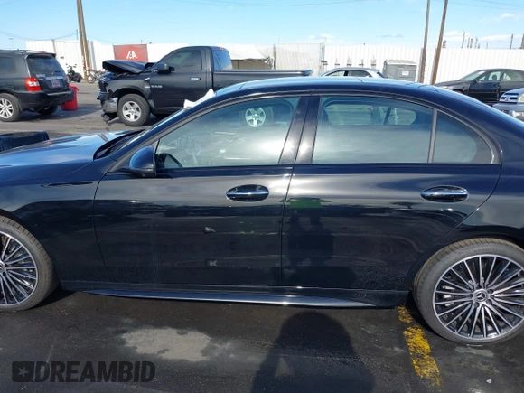 2024 Mercedes-Benz C 300 with VIN W1KAF4GB6RR171657, listed as a IAAI auction lot 41232985 with 9,213 mi miles and . Bid and sale history available at DreamBid. Image 14.