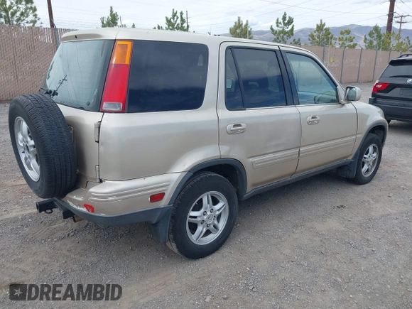 2000 Honda CR-V SE with VIN JHLRD1874YC046995, listed as a IAAI auction lot 42033059 with 218,484 mi miles. Bid and sale history available at carsss.com. Image 4.