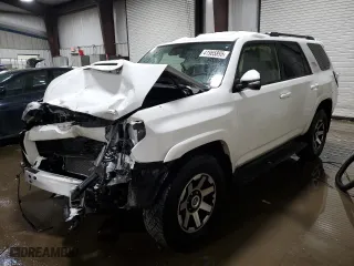2023 Toyota 4Runner TRD Off Road Premium with VIN JTERU5JR5P6161193, listed as a Copart auction lot 41965895 with 21,065 mi miles and Salvage Title. Bid and sale history available at carsss.com. Image 1.