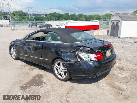 2011 Mercedes-Benz E 550 with VIN WDDKK7CF2BF065434, listed as a IAAI auction lot 42560763 with 85,579 mi miles and . Bid and sale history available at DreamBid. Image 19.
