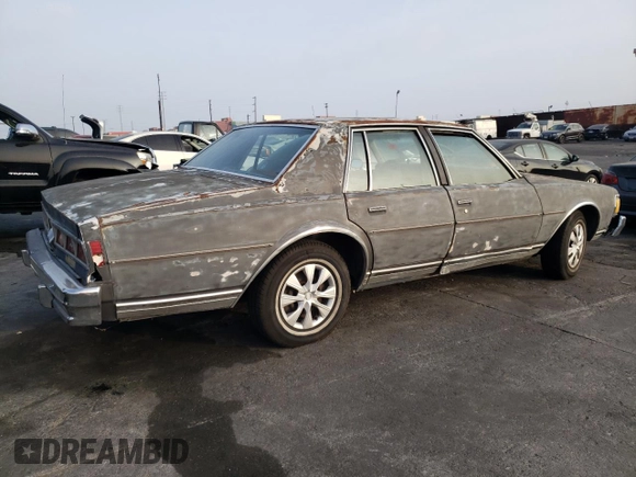 1979 Chevrolet Caprice z VIN 1N69G9C181400, wystawiony jako Copart lot #87016834 z przebiegiem 38 392 mil mil oraz Szkoda całkowita • Salvage title. Historia ofert i sprzedaży dostępna na DreamBid. Obrazek 3.