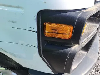 2010 Ford Econoline Cargo Commercial with VIN 1FTNE2EL3ADA77560, listed as a IAAI auction lot 42209238 with 193,817 mi miles. Bid and sale history available at carsss.com. Image 1.