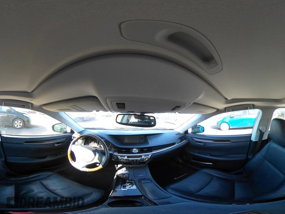 2013 Lexus ES 4dr Sdn with VIN JTHBK1GG1D2023369, listed as a IAAI auction lot 41539886 with 136,492 mi miles. Bid and sale history available at carsss.com. Image 18.