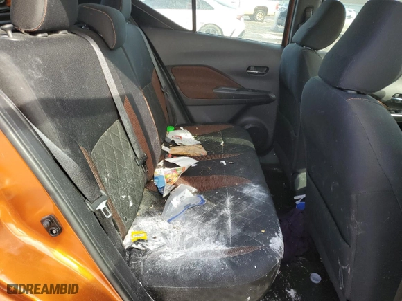 2018 Nissan Kicks SR with VIN 3N1CP5CUXJL538118, listed as a Copart auction lot 46094225 with 82,370 mi miles and Salvage Title. Bid and sale history available at carsss.com. Image 11.