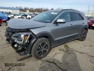 2024 Kia Niro LX with VIN KNDCP3LE5R5155631, listed as a Copart auction lot 43681525 with 5,343 mi miles and Salvage Title. Bid and sale history available at carsss.com. Image 1.