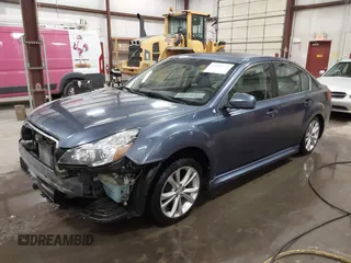 2014 Subaru Legacy Limited z VIN 4S3BMBL64E3036739, wystawiony jako IAAI lot #41409131 z przebiegiem 106 043 mil mil oraz . Historia ofert i sprzedaży dostępna na DreamBid. Obrazek 2.