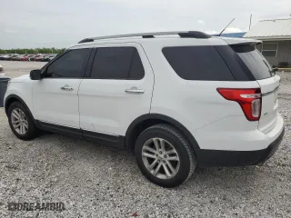 2015 Ford Explorer XLT with VIN 1FM5K7D89FGB49494, listed as a Copart auction lot 54430435 with 181,289 mi miles and Clean Title. Bid and sale history available at carsss.com. Image 2.