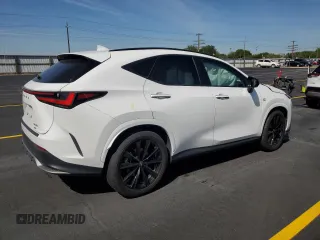 2024 Lexus NX 350 F Sport z VIN 2T2KGCEZ9RC040301, wystawiony jako Copart lot #58725945 z przebiegiem Nie podano mil oraz Szkoda całkowita • Salvage title. Historia ofert i sprzedaży dostępna na DreamBid. Obrazek 3.