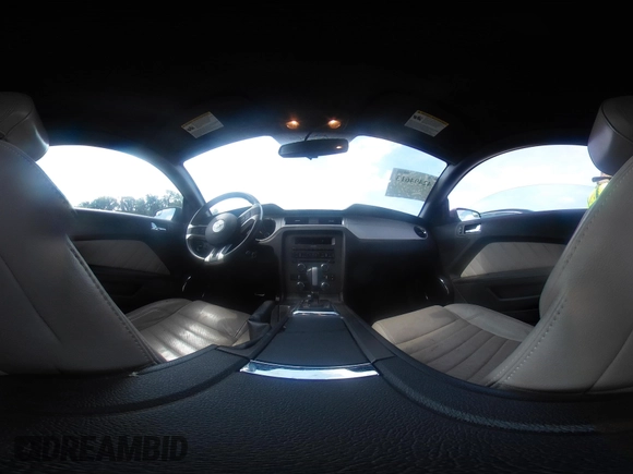 2014 Ford Mustang V6 с VIN 1ZVBP8AM5E5288545, выставлен на аукционе IAAI как лот 42494613 с пробегом 80 897 миль миль и . История ставок и продаж доступна на DreamBid. Изображение 21.