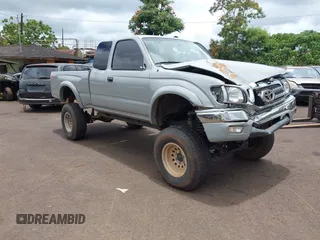 2003 Toyota Tacoma with VIN 5TEWN72N33Z179717, listed as a IAAI auction lot 42374642 with 155,208 mi miles and . Bid and sale history available at DreamBid. Image 1.