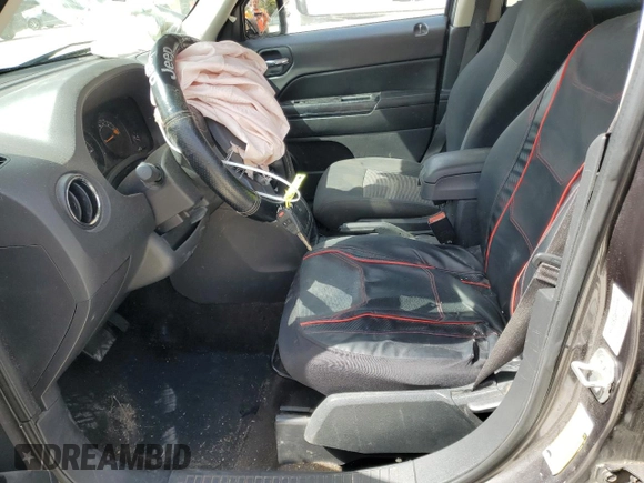 2015 Jeep Patriot Altitude with VIN 1C4NJPBAXFD326150, listed as a Copart auction lot 47578975 with 153,178 mi miles and Non Repairable. Bid and sale history available at DreamBid. Image 7.