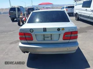 1999 Volvo S70 z VIN YV1LS55A0X2597598, wystawiony jako IAAI lot #42249040 z przebiegiem 280 390 mil mil oraz . Historia ofert i sprzedaży dostępna na DreamBid. Obrazek 14.