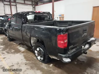 2017 Chevrolet Silverado 1500 LT with VIN 1GCVKREC3HZ183876, listed as a IAAI auction lot 41404639 with 122,367 mi miles. Bid and sale history available at carsss.com. Image 3.