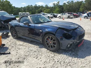 2018 FIAT 124 Spider Abarth z VIN JC1NFAEK4J0134965, wystawiony jako Copart lot #65599784 z przebiegiem Nie podano mil oraz Szkoda całkowita • Salvage title. Historia ofert i sprzedaży dostępna na DreamBid. Obrazek 4.