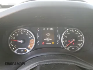2019 Jeep Renegade Sport with VIN ZACNJBAB0KPJ73672, listed as a Copart auction lot 62553715 with 102,402 mi miles and Salvage title. Bid and sale history available at DreamBid. Image 9.