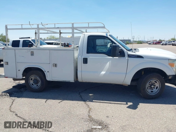2012 Ford F-250 XL z VIN 1FDBF2A60CEC68510, wystawiony jako IAAI lot #42396003 z przebiegiem 185 303 mil mil oraz . Historia ofert i sprzedaży dostępna na DreamBid. Obrazek 14.