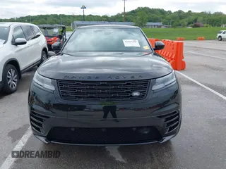 2024 Land Rover Range Rover Velar Dynamic SE with VIN SALYL2EX1RA368859, listed as a IAAI auction lot 42163428 with 7,586 mi miles and . Bid and sale history available at DreamBid. Image 13.