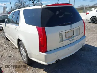2005 Cadillac SRX with VIN 1GYEE637X50224669, listed as a IAAI auction lot 41898870 with 237,457 mi miles. Bid and sale history available at carsss.com. Image 3.