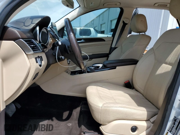 2016 Mercedes-Benz GLE 350 z VIN 4JGDA5JB8GA795195, wystawiony jako Copart lot #57450825 z przebiegiem Nie podano mil oraz Czysty tytuł • Clean title. Historia ofert i sprzedaży dostępna na DreamBid. Obrazek 7.