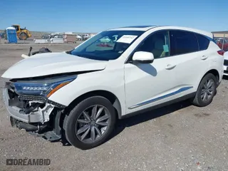 2019 Acura RDX w/Technology Pkg with VIN 5J8TC1H52KL020943, listed as a IAAI auction lot 41640742 with 49,904 mi miles. Bid and sale history available at carsss.com. Image 2.