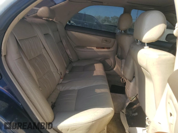 1997 Lexus ES 300 Luxury Sport Sdn with VIN JT8BF22G0V0048360, listed as a Copart auction lot 77594284 with 104,072 mi miles and Salvage Title. Bid and sale history available at carsss.com. Image 10.