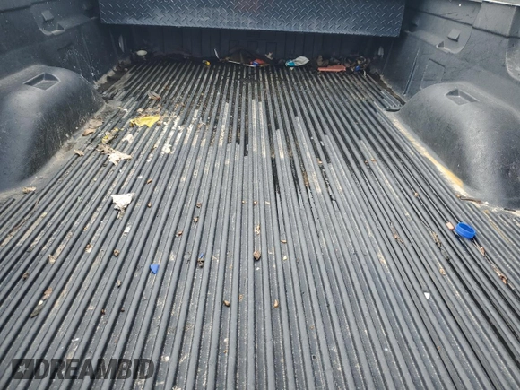 2012 GMC Sierra 1500 Work Truck z VIN 1GTN1TEX4CZ170338, wystawiony jako Copart lot #51018445 z przebiegiem 187 373 mil mil oraz Szkoda całkowita • Salvage title. Historia ofert i sprzedaży dostępna na DreamBid. Obrazek 10.