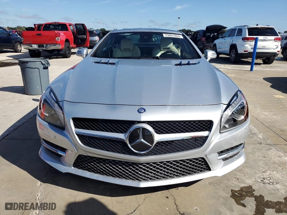 2015 Mercedes-Benz SL-Class SL 550 with VIN WDDJK7DA9FF033987, listed as a Copart auction lot 73691824 with 0 mi miles and Salvage Title. Bid and sale history available at carsss.com. Image 5.