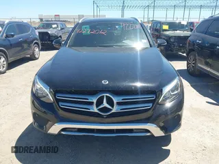 2018 Mercedes-Benz GLC 300 с VIN WDC0G4JB5JV021220, выставлен на аукционе IAAI как лот 42272012 с пробегом 79 692 миль миль и . История ставок и продаж доступна на DreamBid. Изображение 12.