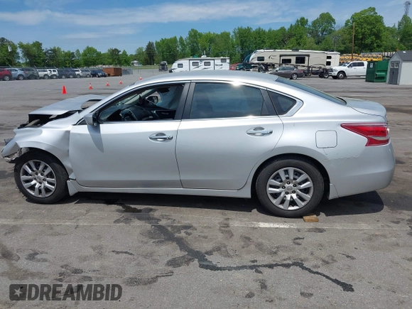 2013 Nissan Altima S with VIN 1N4AL3AP4DC127000, listed as a IAAI auction lot 42108911 with 258,792 mi miles and . Bid and sale history available at DreamBid. Image 14.