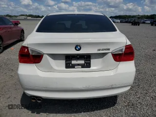 2007 BMW 3 Series 328i with VIN WBAVA33507PV66301, listed as a Copart auction lot 52763635 with 168,598 mi miles and Clean Title. Bid and sale history available at DreamBid. Image 6.