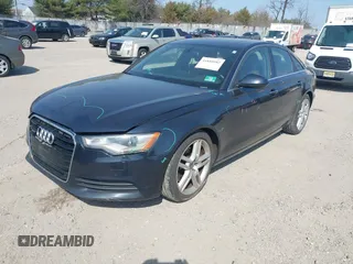 2015 Audi A6 Premium Plus z VIN WAUGFAFC8FN044809, wystawiony jako IAAI lot #41810102 z przebiegiem 153 577 mil mil oraz . Historia ofert i sprzedaży dostępna na DreamBid. Obrazek 18.